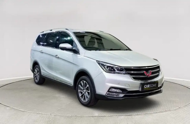 Harga Mobil Second Wuling Cortez