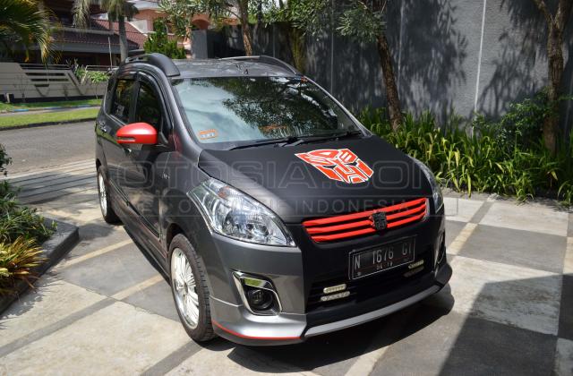 Modifikasi Mobil Warna Hitam - PinterMekanik