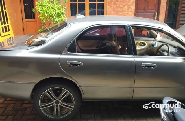 Harga Mobil Sedan Mazda Cronos Bekas
