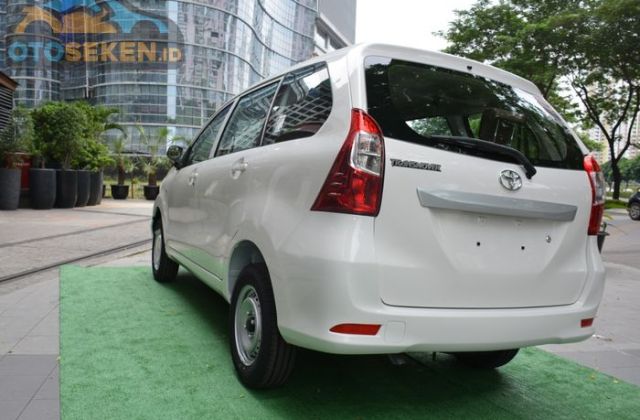 Cara Beli Toyota Transmover
