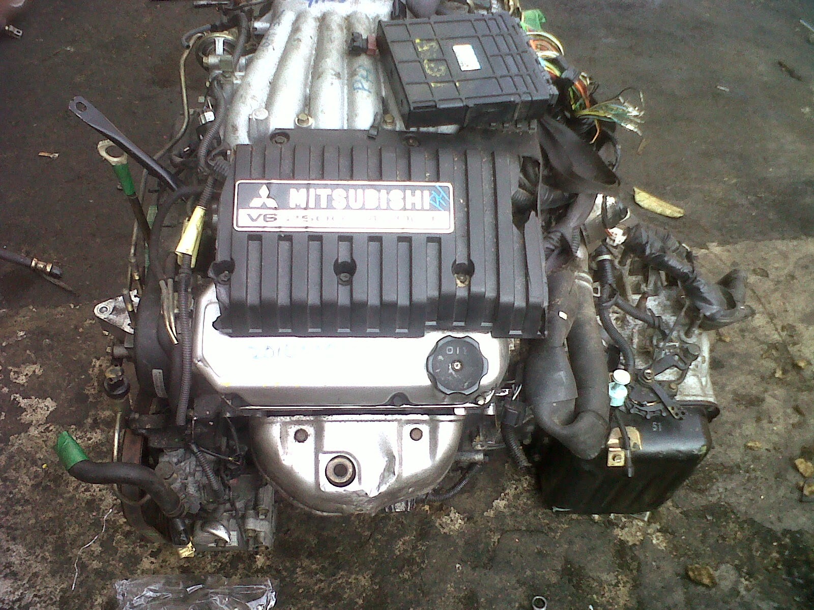 Mesin Mitsubishi Galant V6
