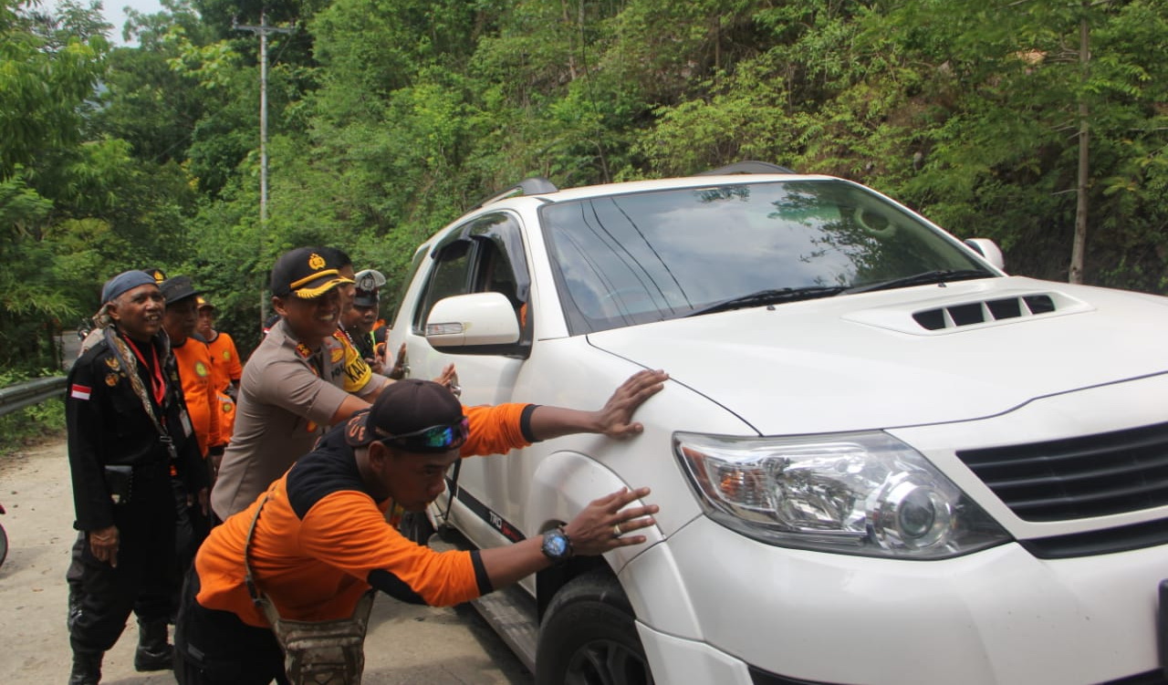 Mobil Mati Saat Tanjakan
