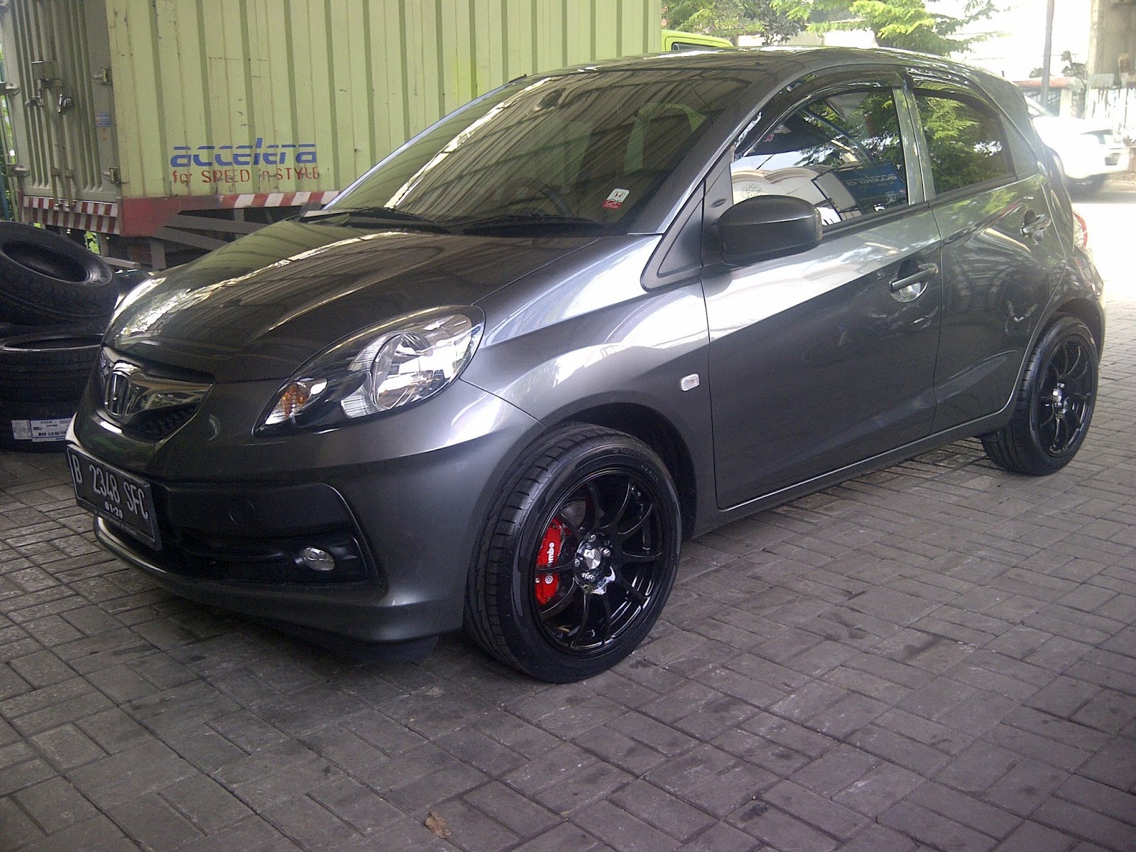 Modif Honda Brio Abu Abu 