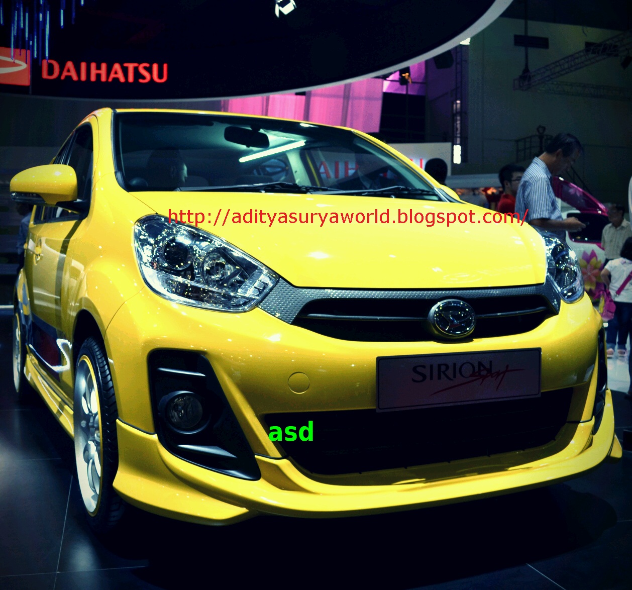 Spesifikasi Daihatsu Sirion 2014 Manual 