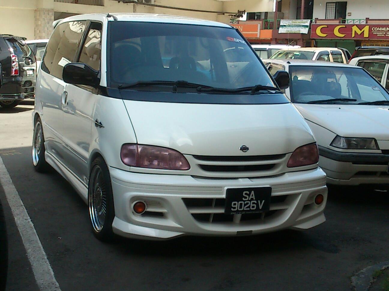 Modif Nissan Serena C23 