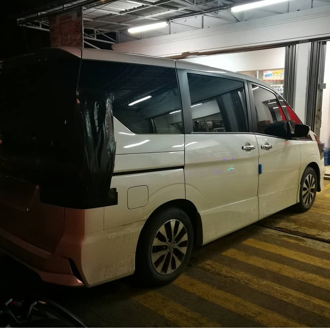 Harga Mobil Nissan Serena C27 