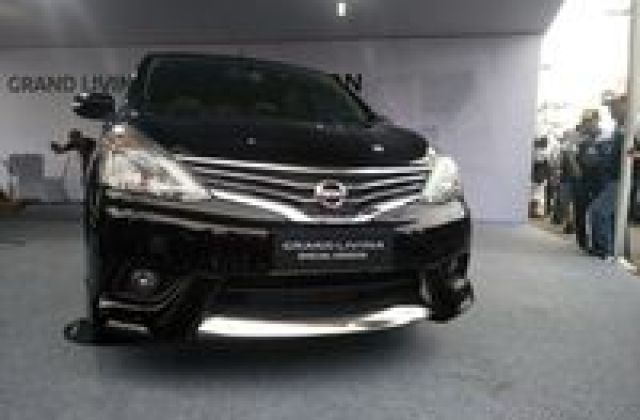 Kelemahan Mobil Nissan Grand Livina 