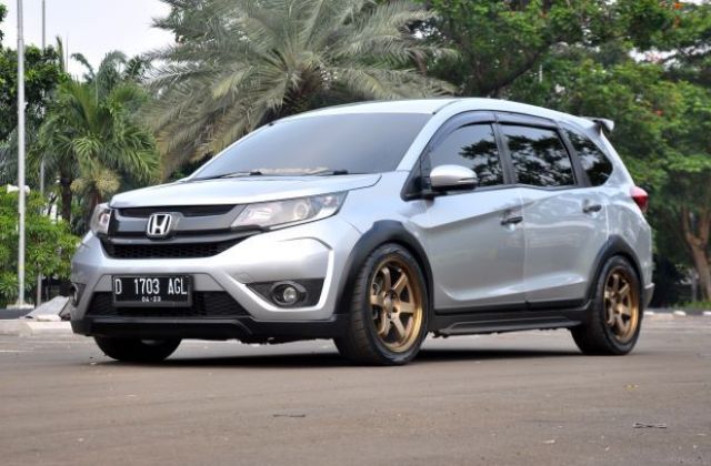 Modifikasi Honda Brv 