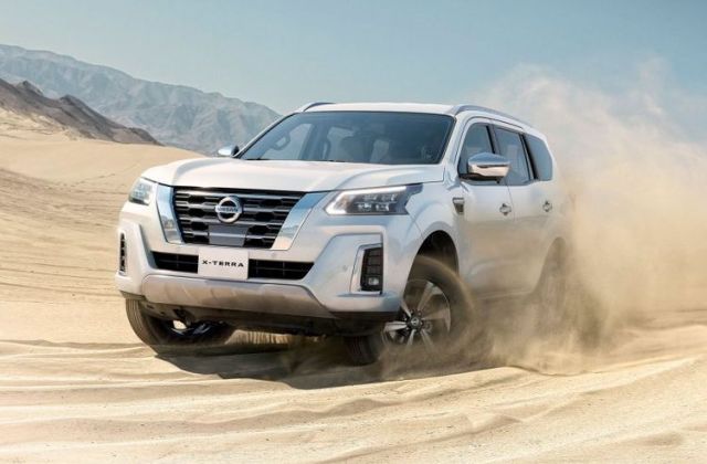 Harga Nissan Terra Vs Fortuner 