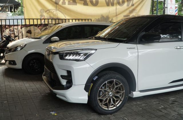 Modif Daihatsu Rocky 