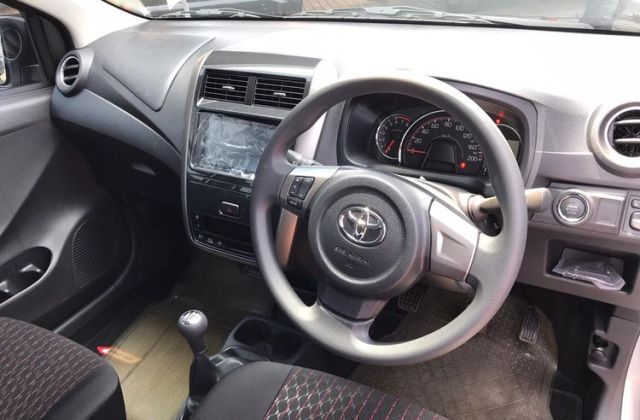 Toyota Agya Interior 2019
