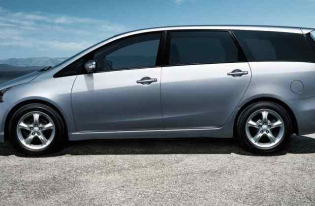 Kekurangan Mitsubishi Grandis 2005

