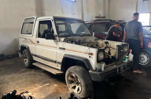 Kelebihan Daihatsu Hiline Tua Masih Mahal
