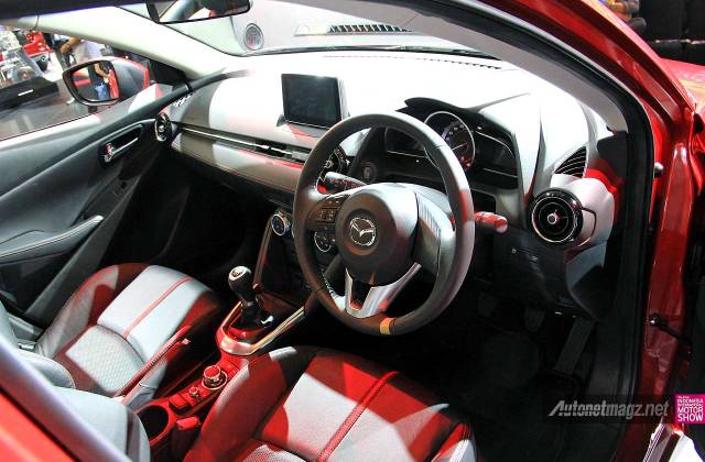 Modif Interior Mazda 2
