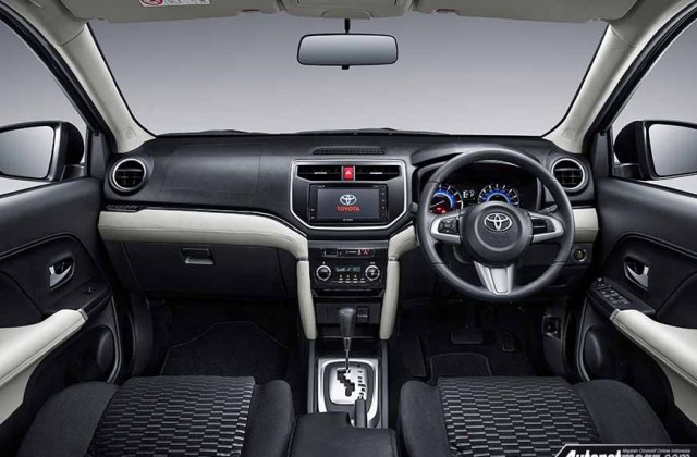 Toyota Rush Dashboard
