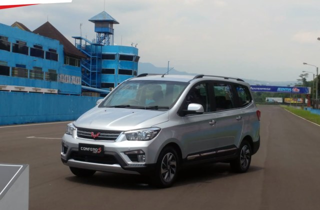 Mobil Wuling Matic Atau Manual
