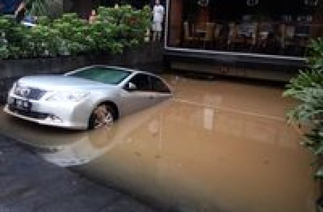 Masalah Mobil Bekas Banjir
