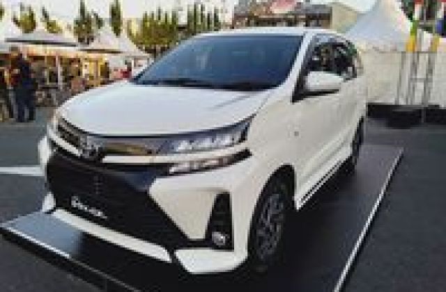 Toyota Avanza Harga Baru
