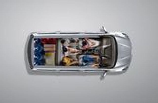 Mobil Wuling Formo S
