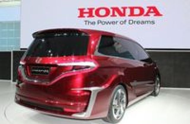 Mobil Honda Yang Mirip Alphard
