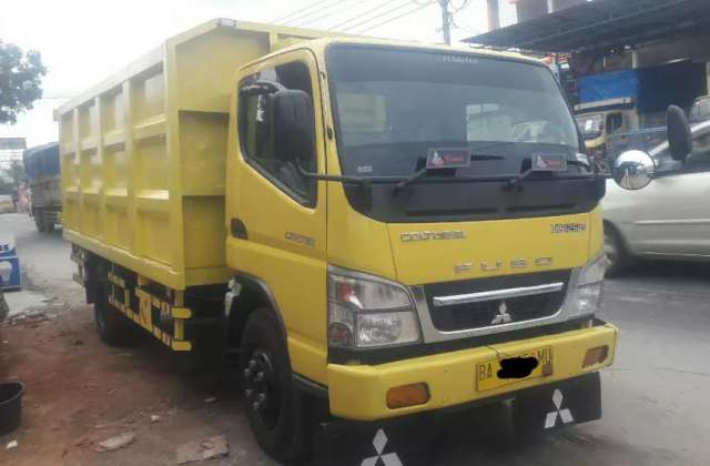 Harga Mobil Mitsubishi Canter Bekas
