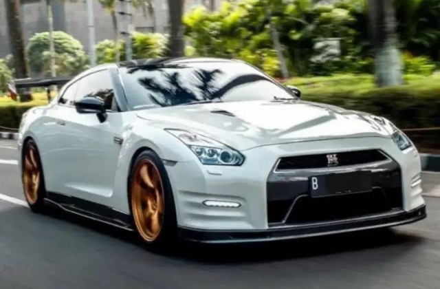 Harga Pajak Nissan Gtr R35 Di Indonesia 