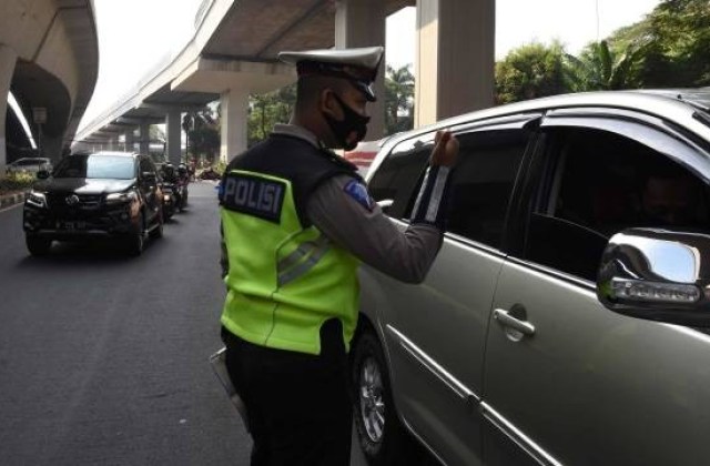 Kenapa Mobil Listrik Tidak Kena Ganjil Genap
