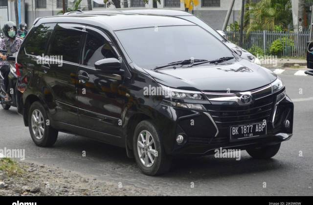 Toyota Avanza Solar
