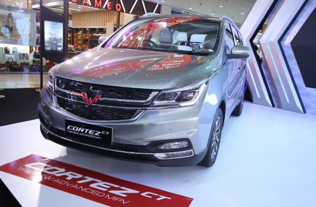 Harga Mobil Wuling Cortez Terbaru
