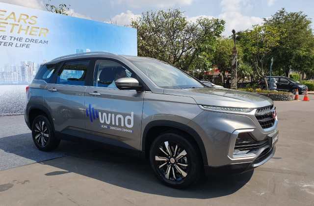 Mobil Wuling Lama
