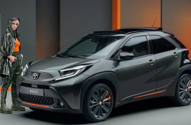 Toyota Agya Crossover
