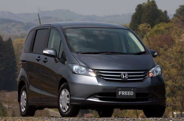 Kekurangan Mobil Honda Freed
