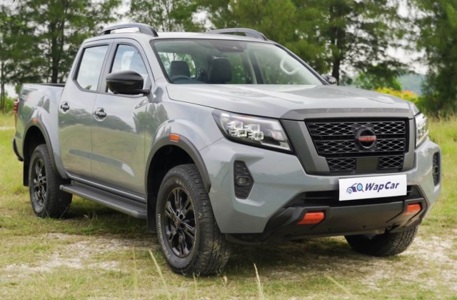 Kelebihan Nissan Navara Vs Ford Ranger 