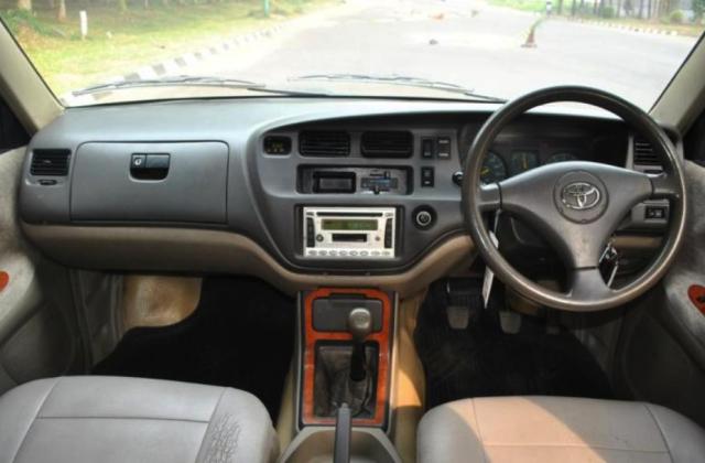 Spesifikasi Toyota Kijang Kapsul
