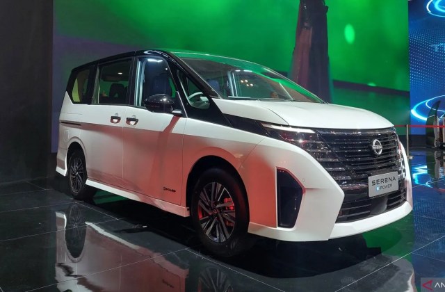 Konsumsi Bahan Bakar Nissan Serena 2022
