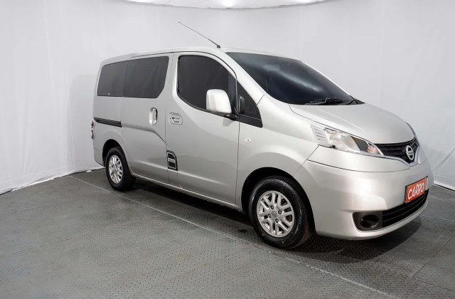 Mobil Nissan Evalia Bekas 