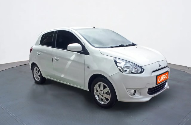 Harga Mitsubishi Mirage Putih
