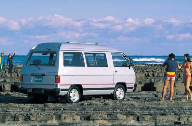 Cara Membuka Mobil Yang Terkunci
