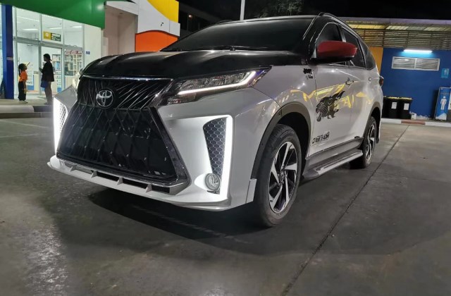 Toyota Rush Lexus

