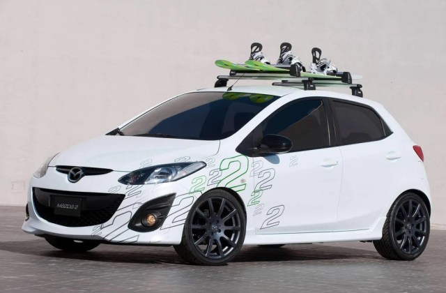 Modifikasi Mazda 2 2011
