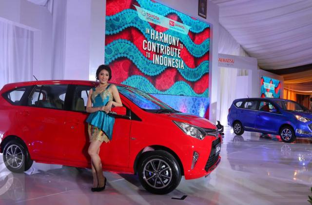 Toyota Calya Dan Daihatsu Sigra
