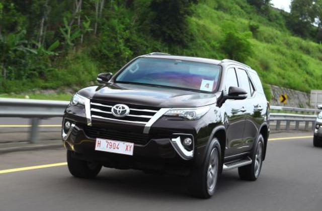 Toyota Fortuner Dari Masa Ke Masa
