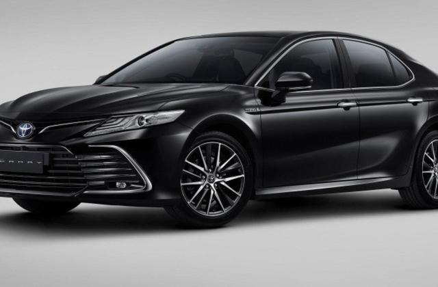 Perawatan Toyota Camry
