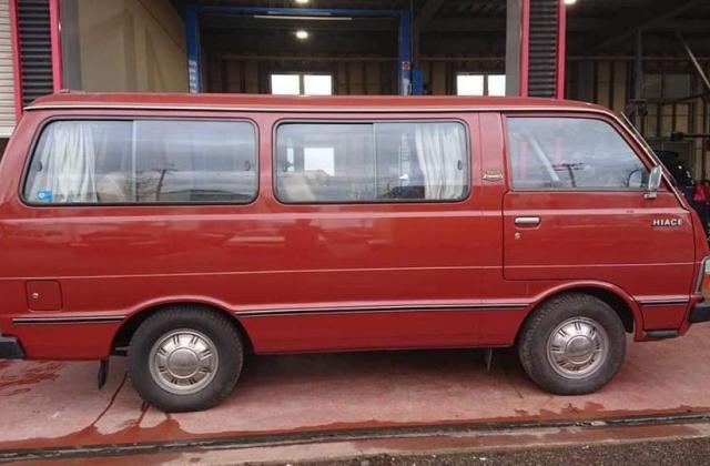 Toyota Hiace Lawas
