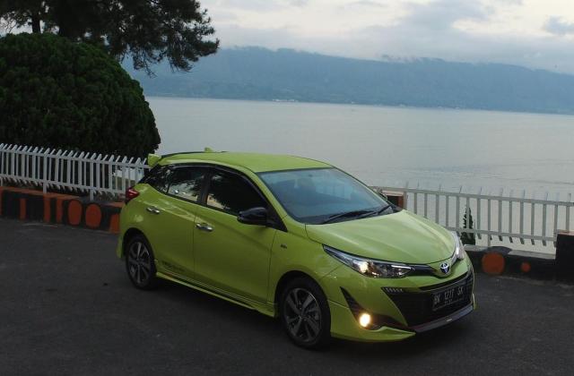 Kelebihan Dan Kekurangan Honda Jazz Terbaru 