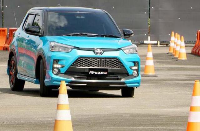 Toyota Raize Irit
