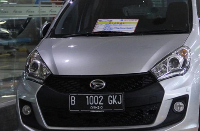 Harga Daihatsu Sirion Second 