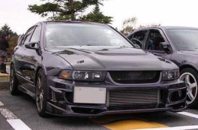 Mitsubishi Galant Hiu Modif
