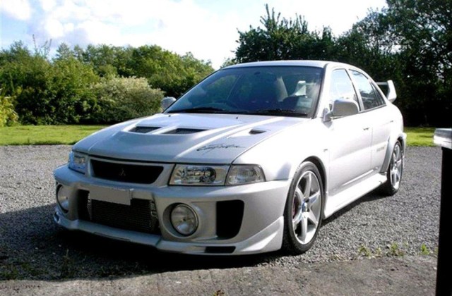 Harga Mitsubishi Lancer Evo 3
