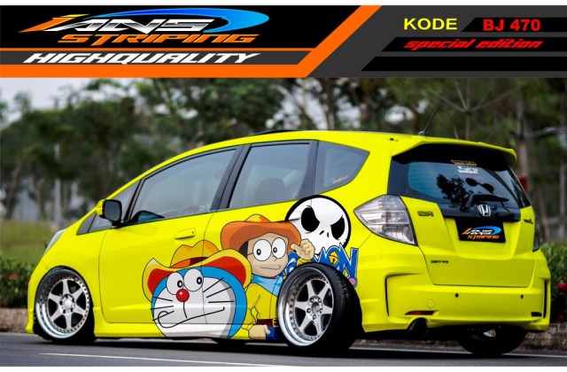 Honda Jazz Modif Doraemon 